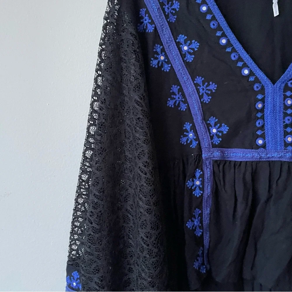 FREE PEOPLE Boogie All Night Peasant Blouse‎ Embroidered Mirror Lace Size Large